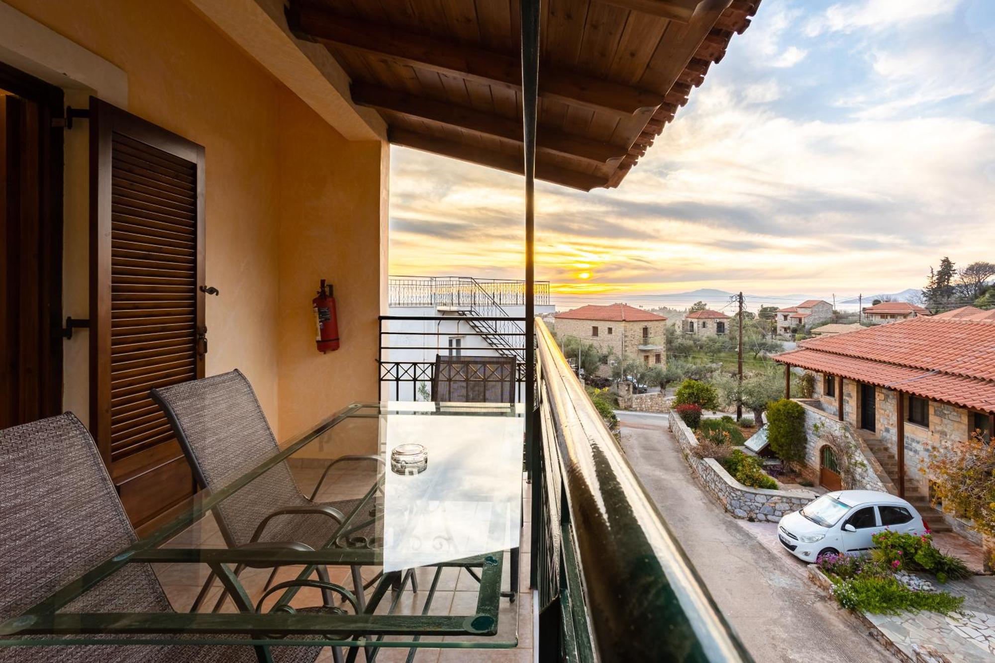 Stoupa Serene Nests - Spitiko Getaway Buitenkant foto